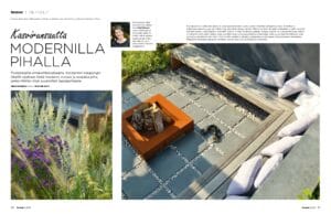 Aikajana. Kuvassa on valkoinen ja harmaa väri. Sisältää ihmisen ja kukan. Näyttää yhden henkilön. Sisältää myös kasvin, tekstin, kuvakaappauksen.